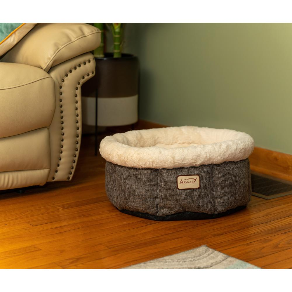 Armarkat Cozy Cat Bed in Beige and Gray C105HHS/MB