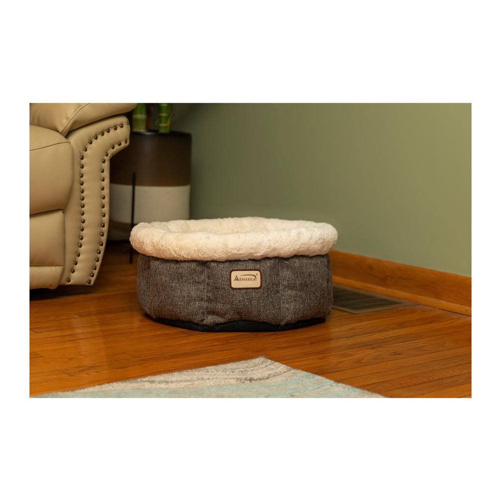 Armarkat Cozy Cat Bed in Beige and Gray C105HHS/MB